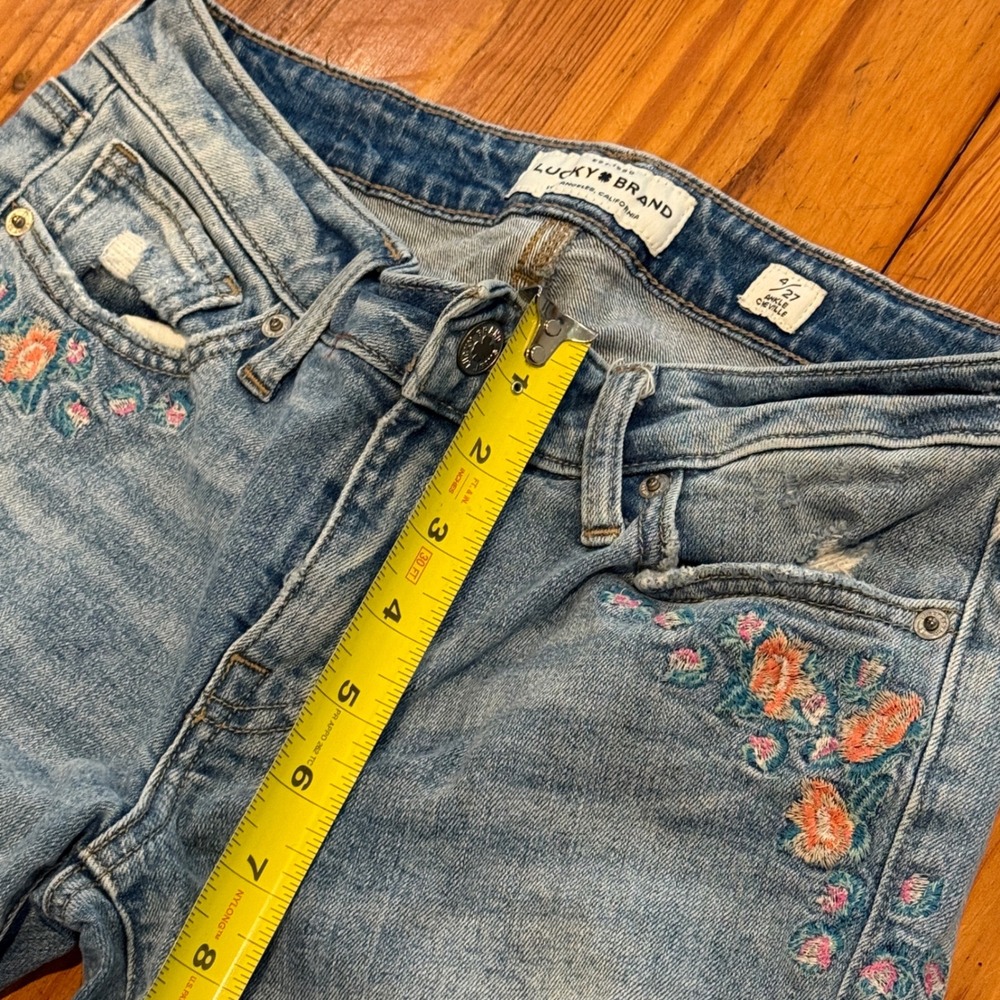 Lucky Brand Light Blue Skinny Jeans with Pink Floral Embroidery - Picture 2 of 12